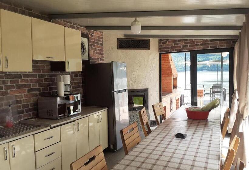 膳宿费 Cazanele Dunarii La Cumatru