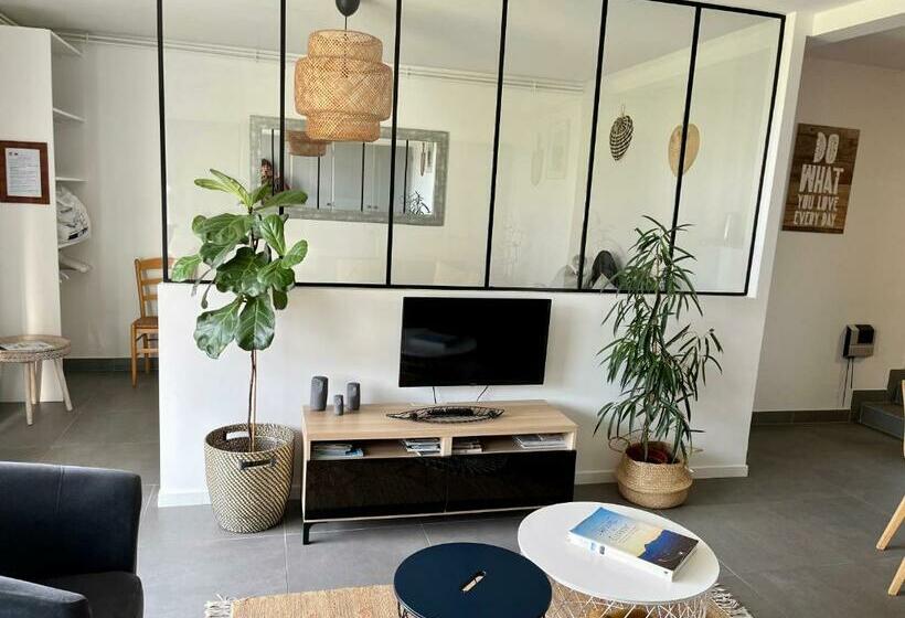 Пансион Chez Isa, Loft 55m2, Jardin, Vue, Parking, Entrée Autonome