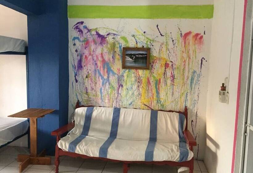 פנסיון El Coyote