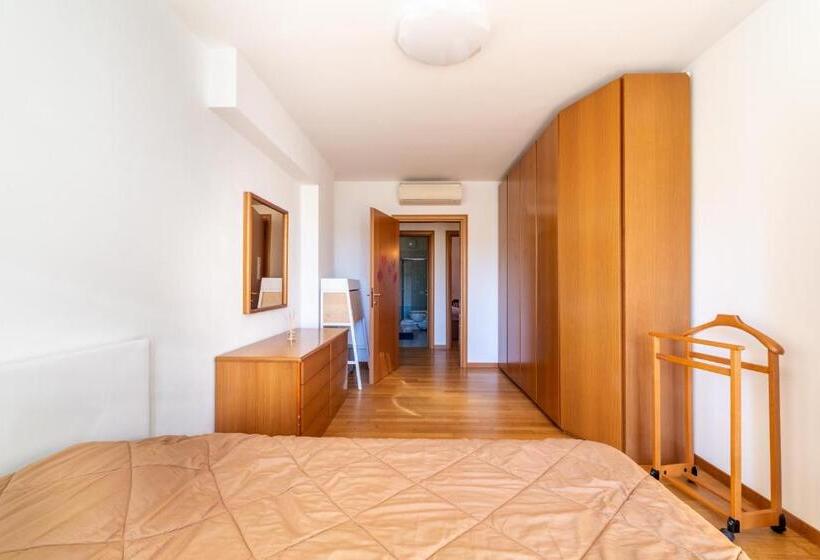 פנסיון Feel Like Home