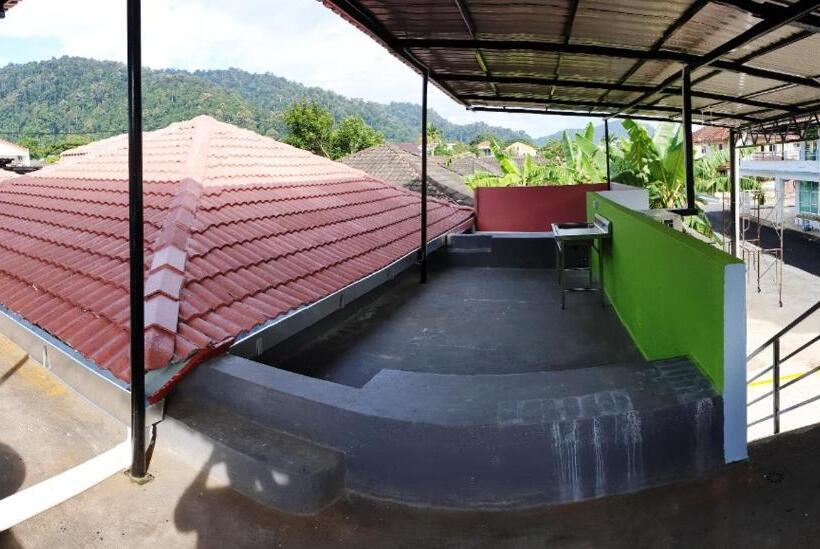 بنسيون Garden 96 Inn