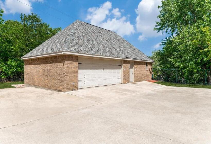 펜션 Hide Away Guest House