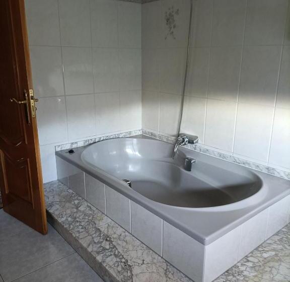 بنسيون Hostal Quiper