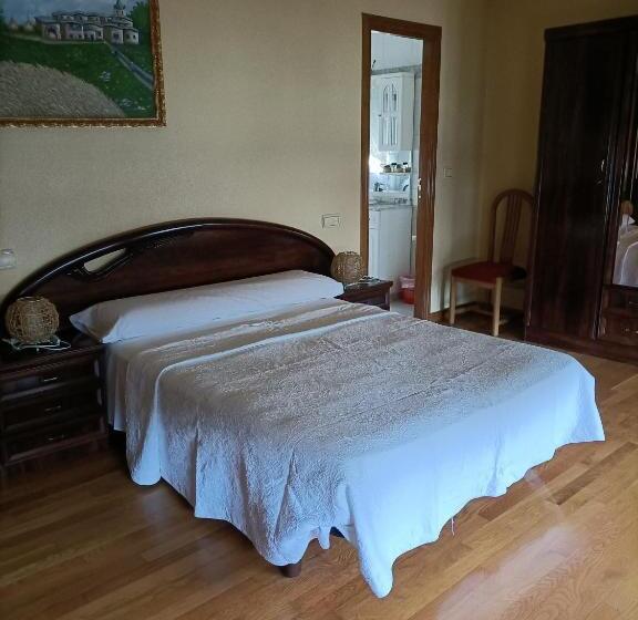 بنسيون Hostal Quiper