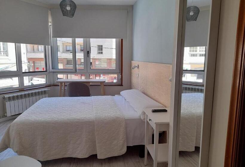 بنسيون Hostal Quiper