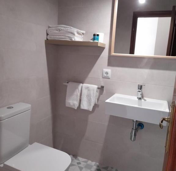 بنسيون Hostal Quiper