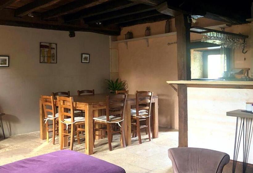 Пансион Les Divines Bourgogne