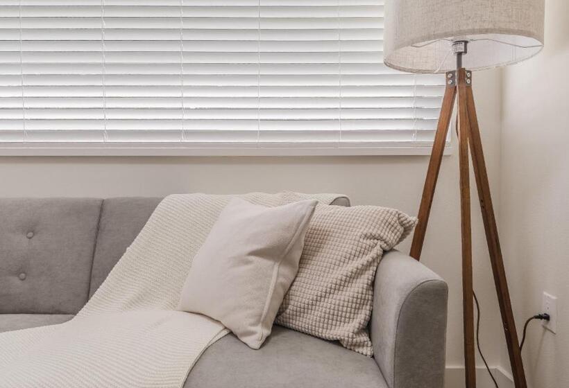 펜션 Luxury Tiny Home 2 Miles From Downtown Orlando