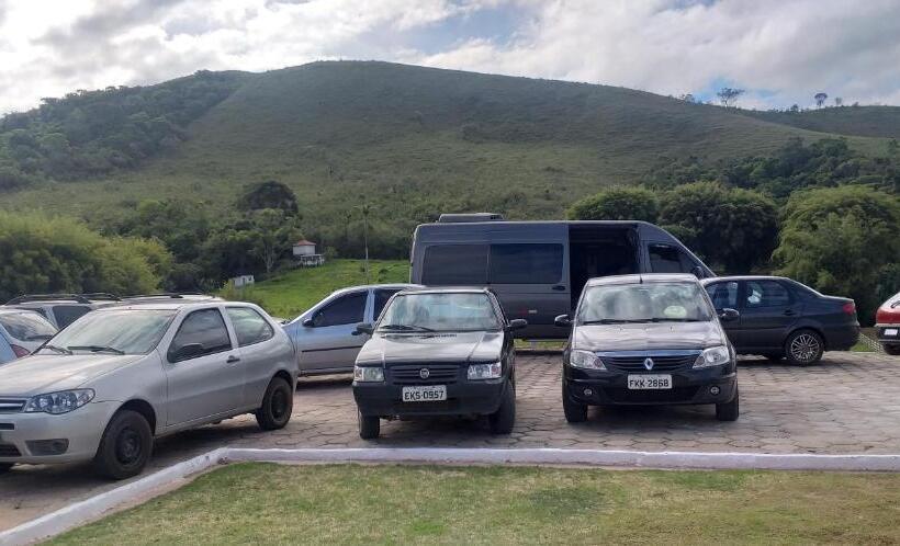 ペンション Pousada Recanto Feliz Carvalhos Mg