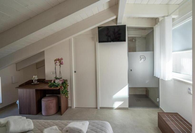 膳宿费 Profumi Di Primavera Luxury Rooms & Suite