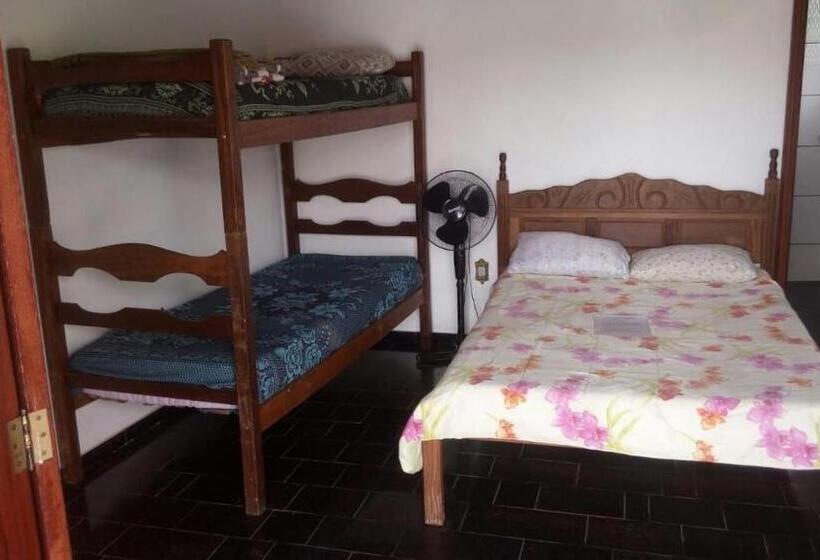 ペンション Raízes De Afrodite Quartos