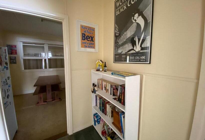 פנסיון Siesta On Bayview