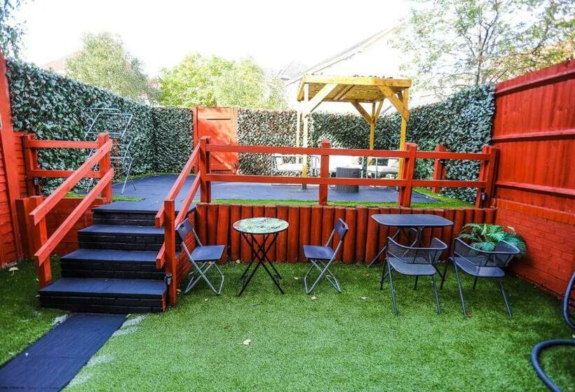 Пансион Surebillionaire Homes