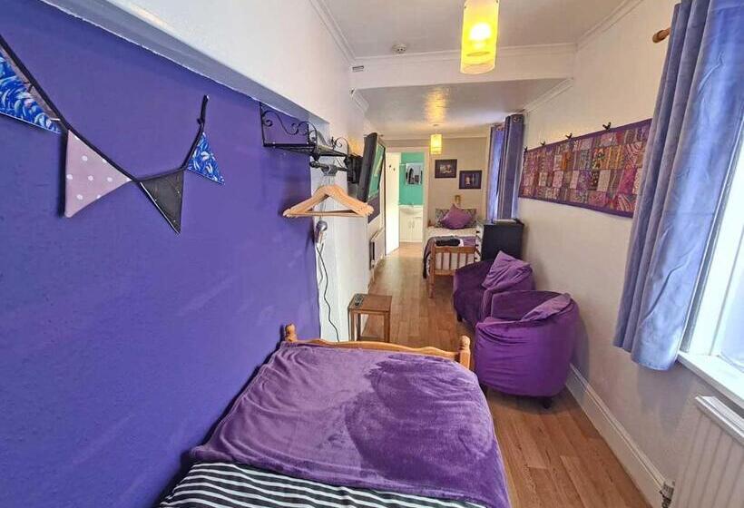 پانسیون The Miggi Vegan Guesthouse