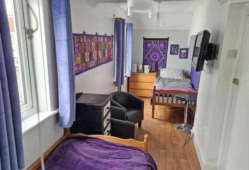 پانسیون The Miggi Vegan Guesthouse