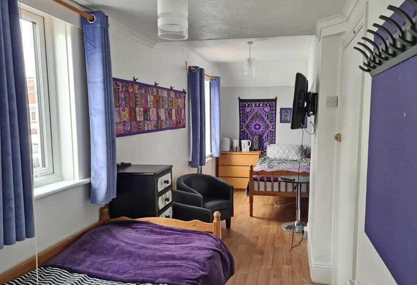 پانسیون The Miggi Vegan Guesthouse