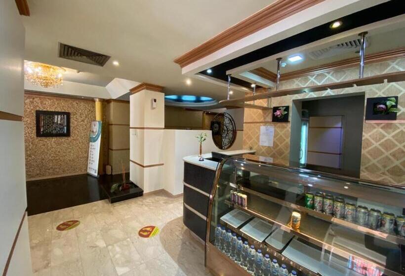 Rest Park Hotel فندق رست بارك