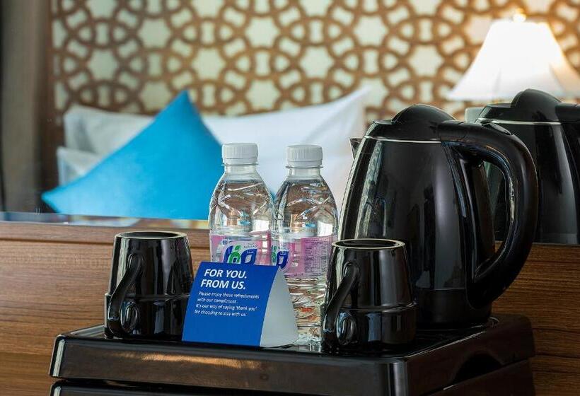 בית מלון כפרי Sunrise Ajyad