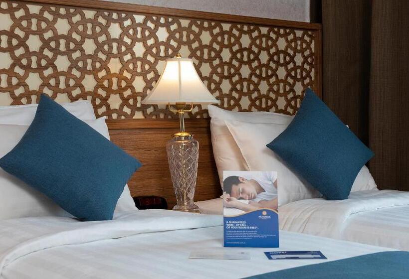 בית מלון כפרי Sunrise Ajyad