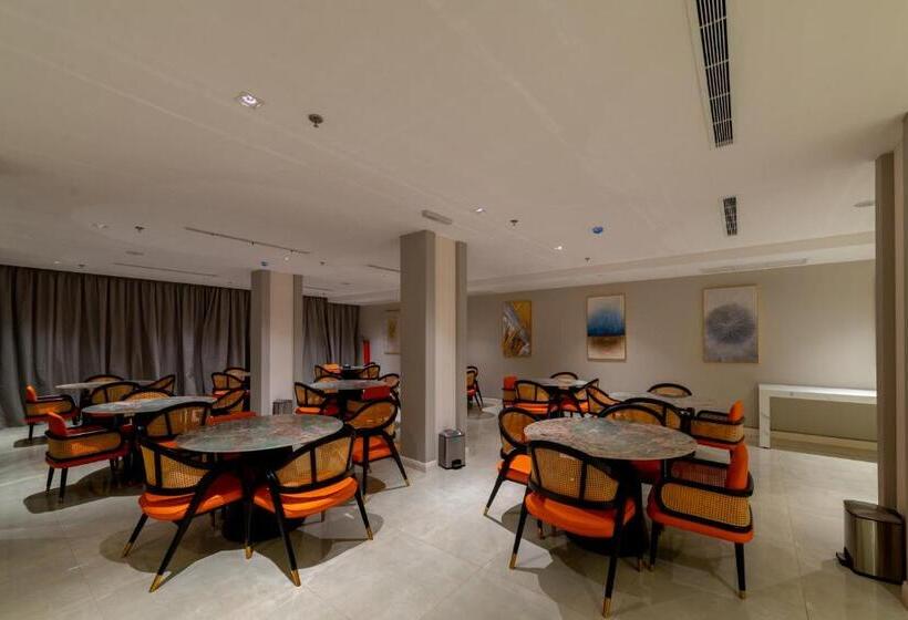 فندق رالين 2