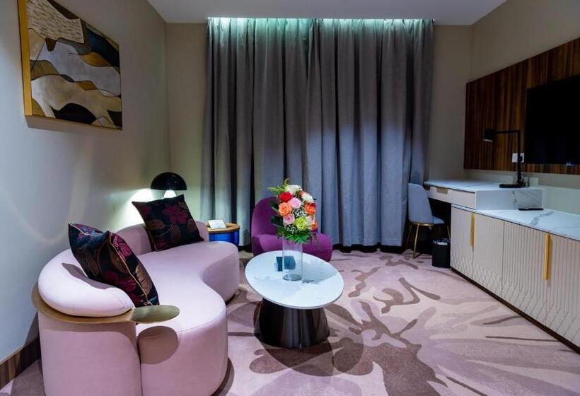 فندق رالين 2