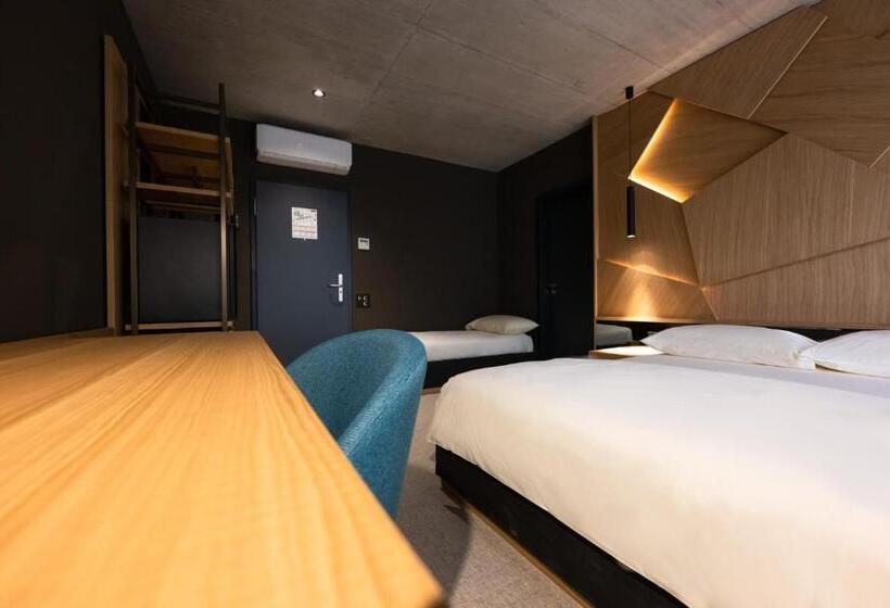 6532 Smart Hotel   Self Check In