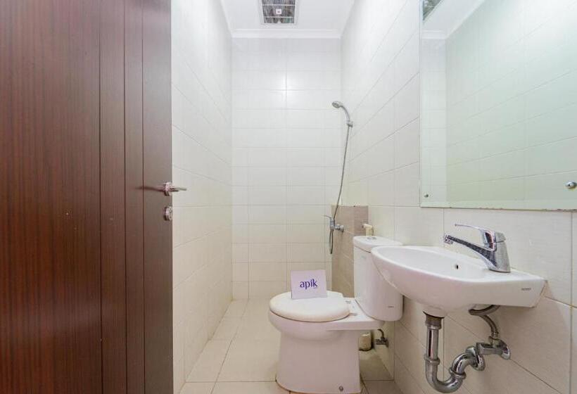 הוסטל Apik Kamila Bsd