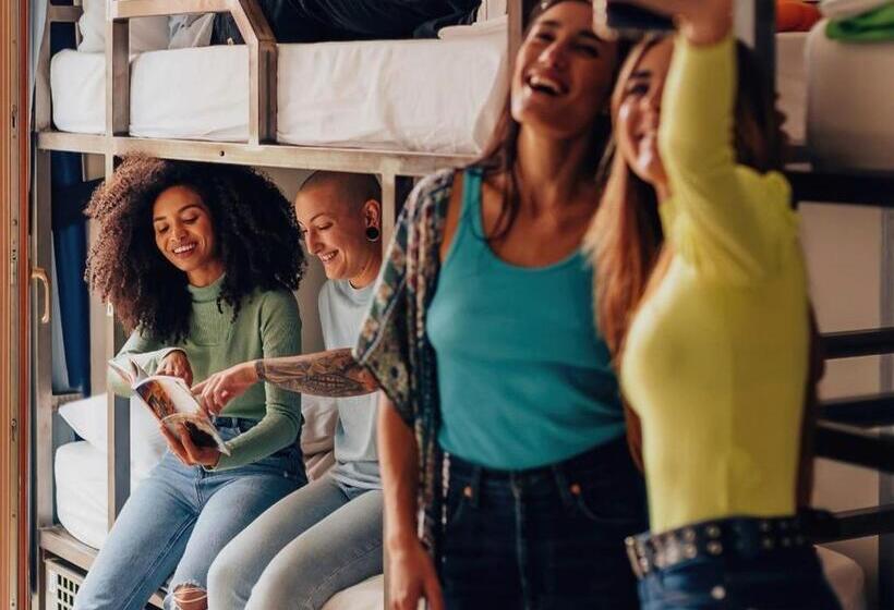 Bposhtels Charlotte   Hostel