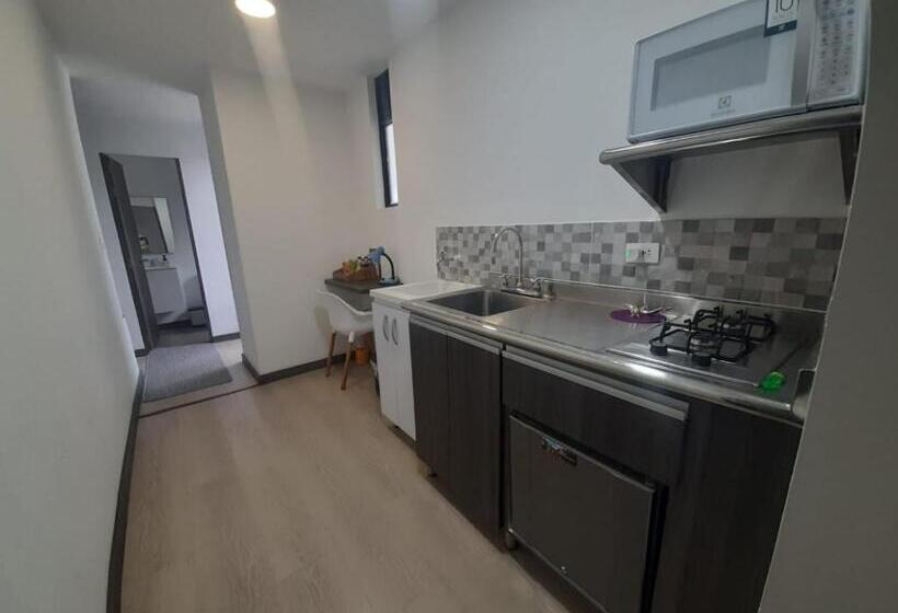 Apartahotel La Arboleda Hc