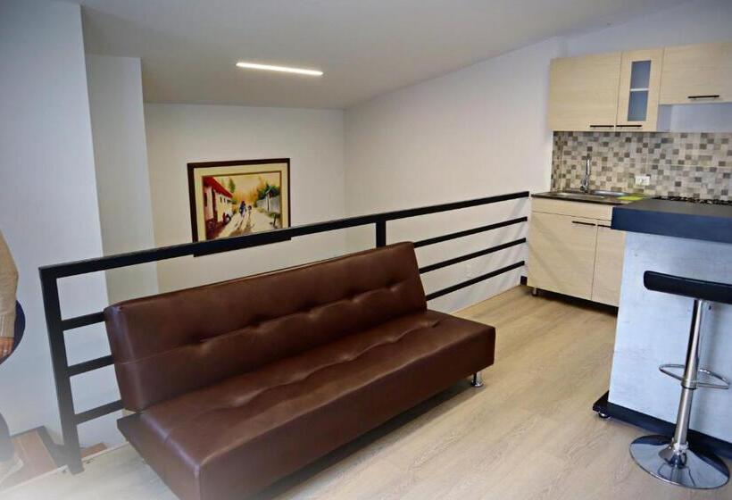 Apartahotel La Arboleda Hc