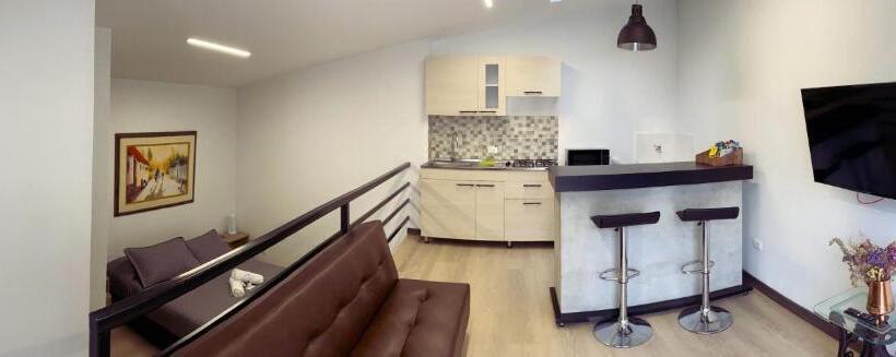 Apartahotel La Arboleda Hc