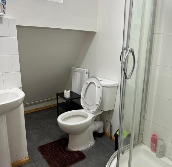 צימר City Lodge Shadwell