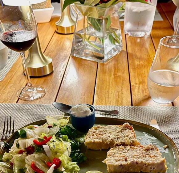 住宿加早餐  Eden Jungle Lodge