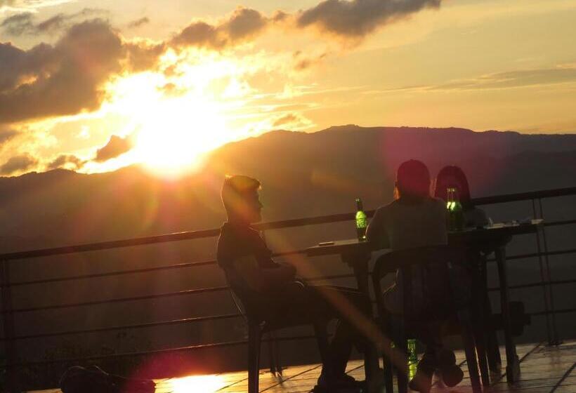 مبيت وإفطار Las Cabañas Del Escobo Cabaña Guacamayas