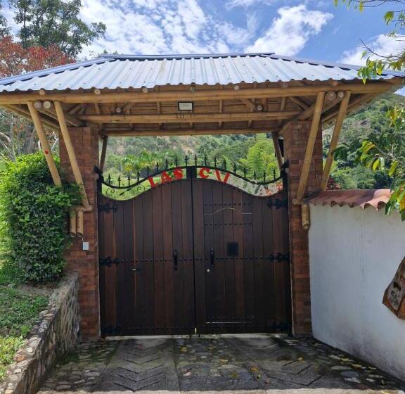 مبيت وإفطار Las Cabañas Del Escobo Cabaña Guacamayas