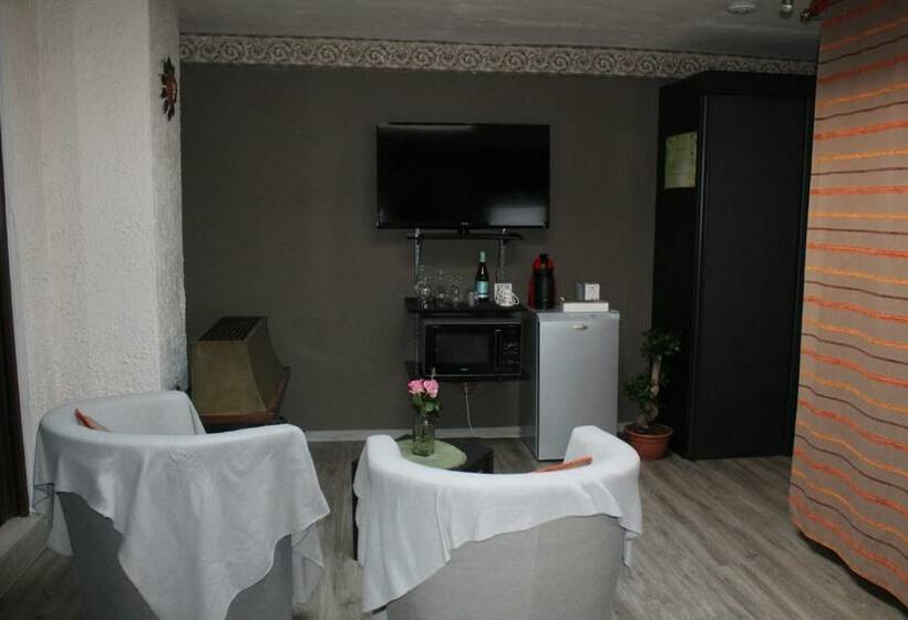 مبيت وإفطار Qiomi S Room