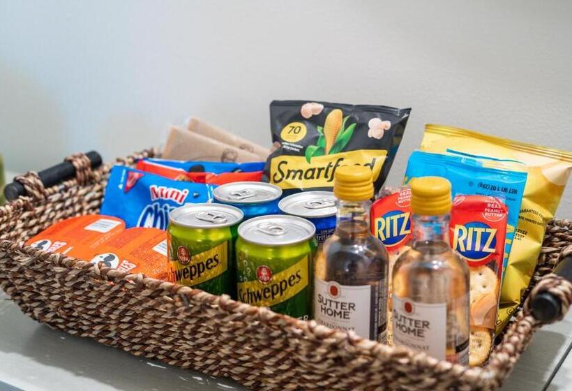 مبيت وإفطار The Wanderer Guesthouse