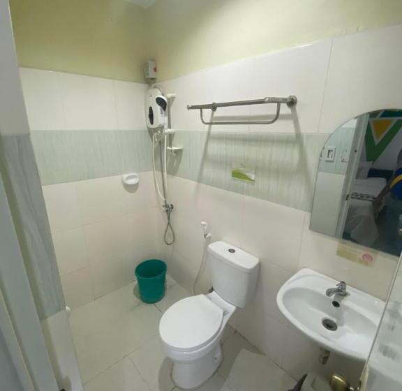 Bopempc Safari Hostel