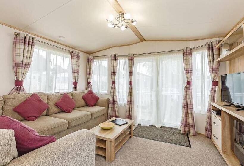 منتجع Bucklegrove Holiday Park