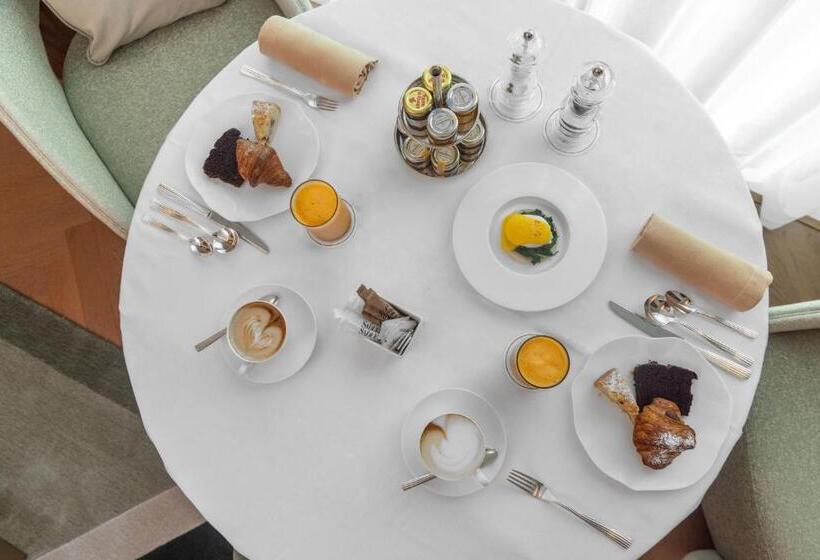 Casa Baglioni Milan The Leading Hotels Of The World