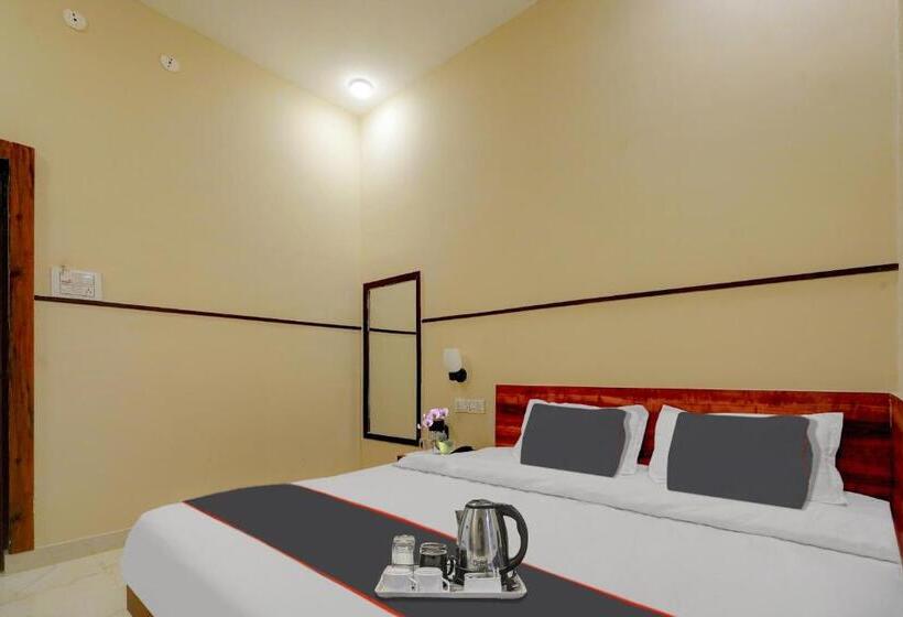 Отель Collection O Wonders