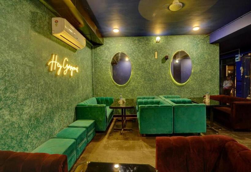 Отель Collection O Wonders