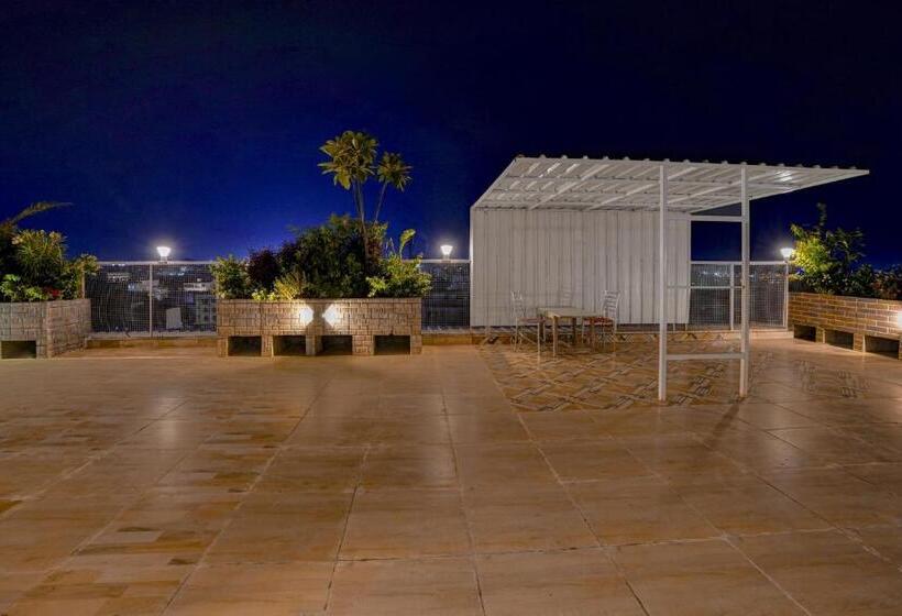 Отель Collection O Wonders