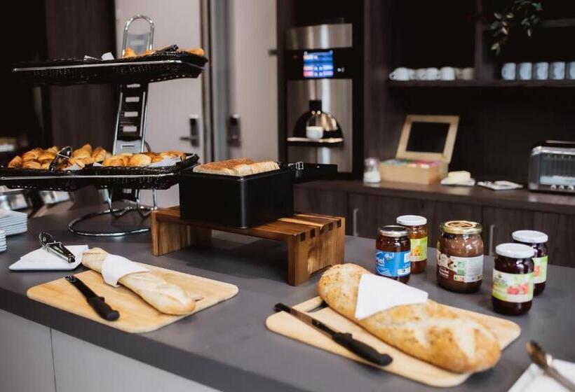 Easyhotel Paris Nord Aubervilliers