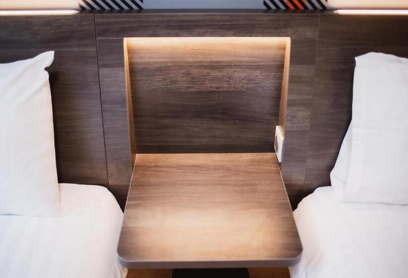 Easyhotel Paris Nord Aubervilliers