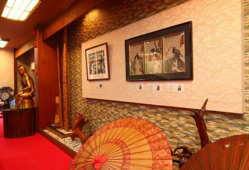 בית מלון כפרי Guest Room Furusatomura Kogeikan