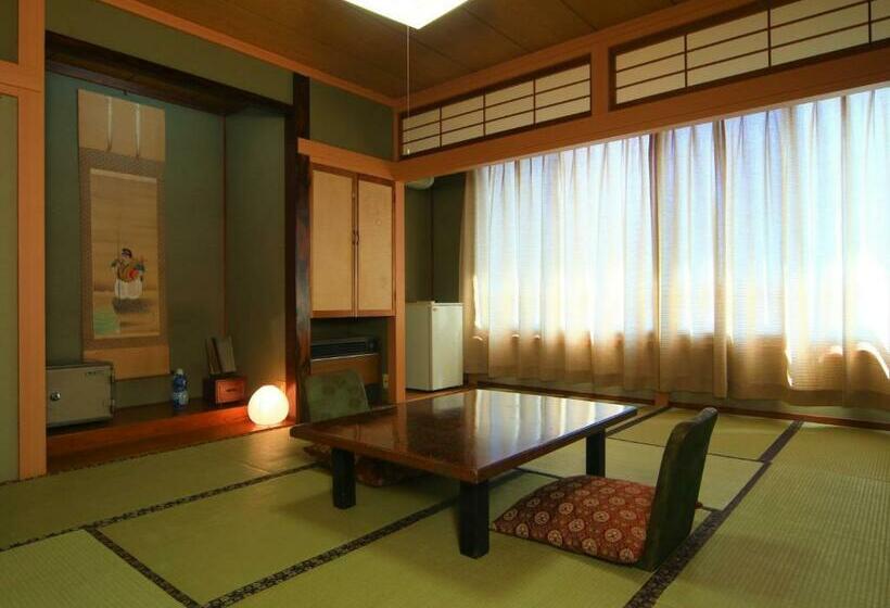 בית מלון כפרי Guest Room Furusatomura Kogeikan