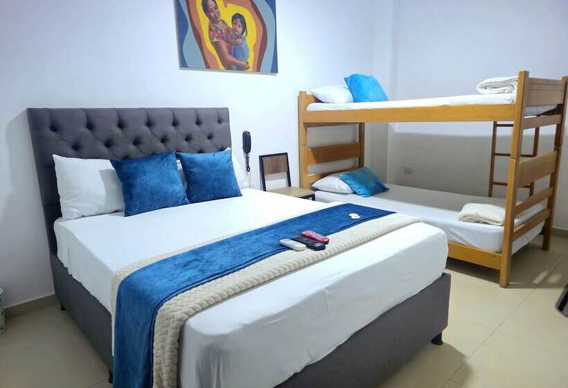 Отель Anajirawaa