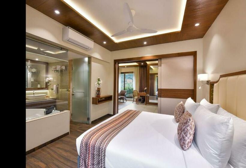 호텔 Arova Woods Zinc Journey By The Fern, Lonavala