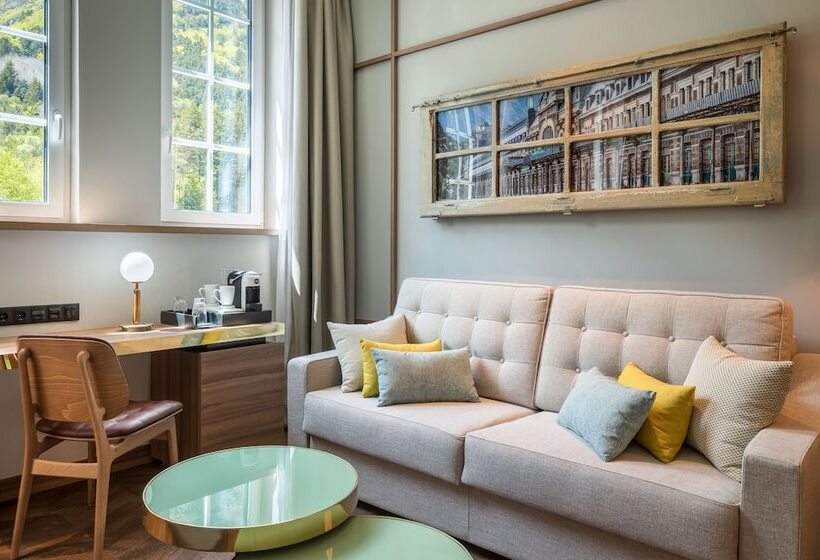Canfranc Estación, A Royal Hideaway Hotel   Gran Lujo